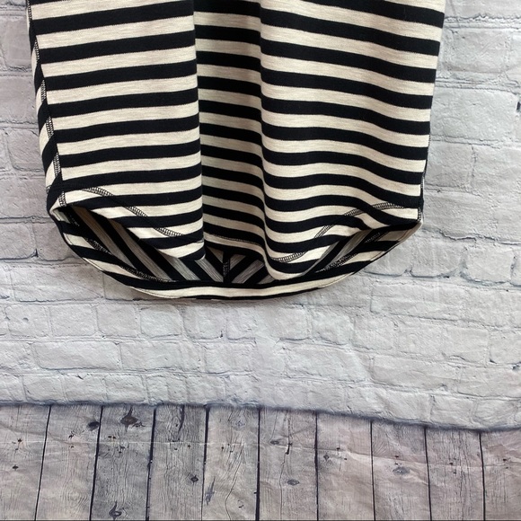 Athleta Stripe Chevron Sleeveless Knit Dress - Picture 4 of 6